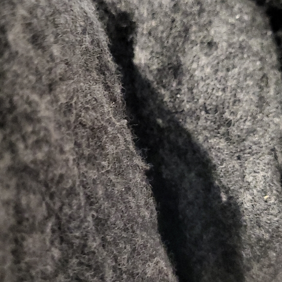 GAP | Stretch 98% Wool Sweater - Picture 4 of 6